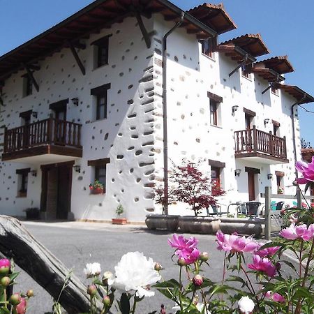 Casa Rural Madariaga Hotel Artea Buitenkant foto